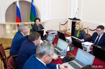 Вице-губернаторы ХМАО Максимова Бухтин Шипилов сведения о доходах