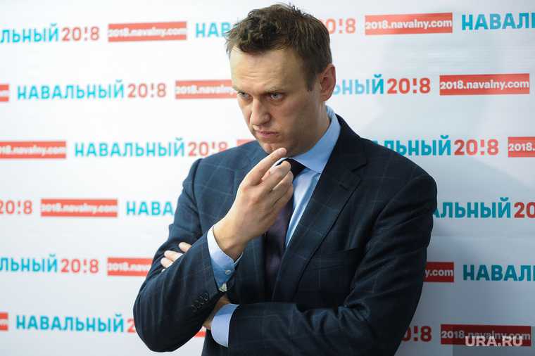 Алексей Навальный транспортировка Германия. навальный вылет Германия