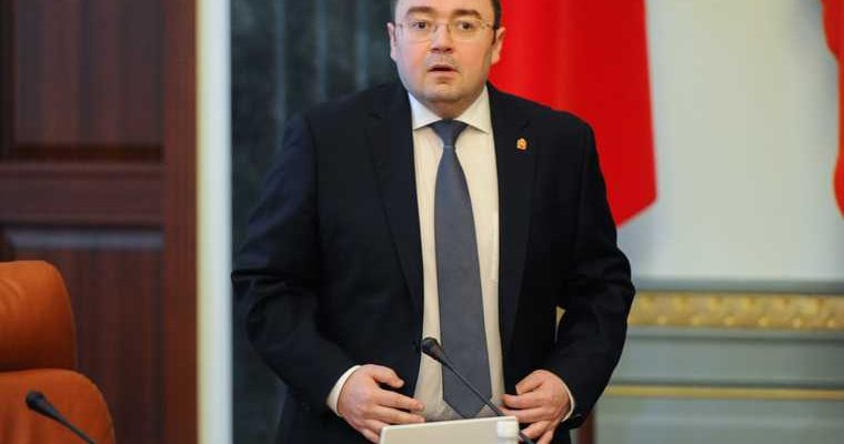 мамин виктор жена ковид