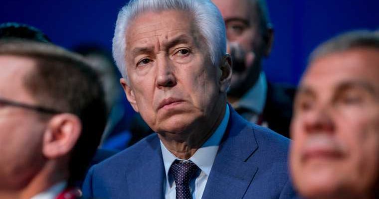 Васильев уходит в отставку