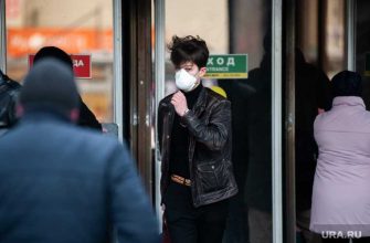 Попова сказала от чего будет зависеть ситуация с COVID в РФ