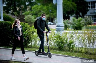 гендиректор центра «Вектор» Ринат Максютов