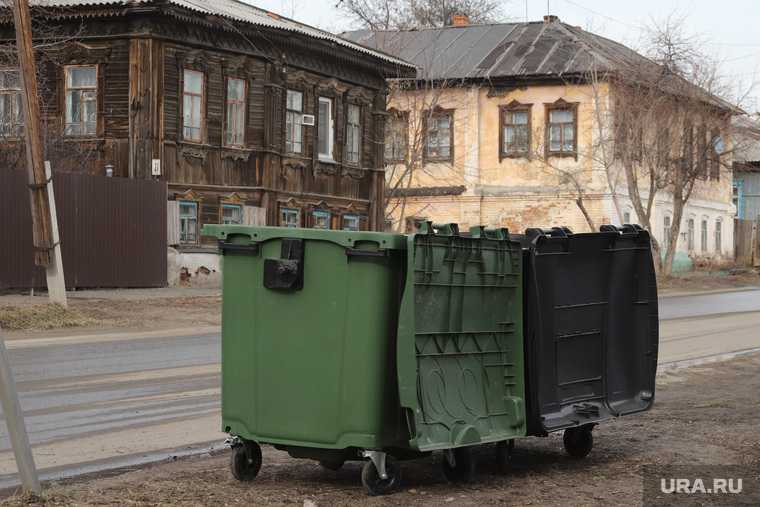 Чистый город мусорные контейнеры